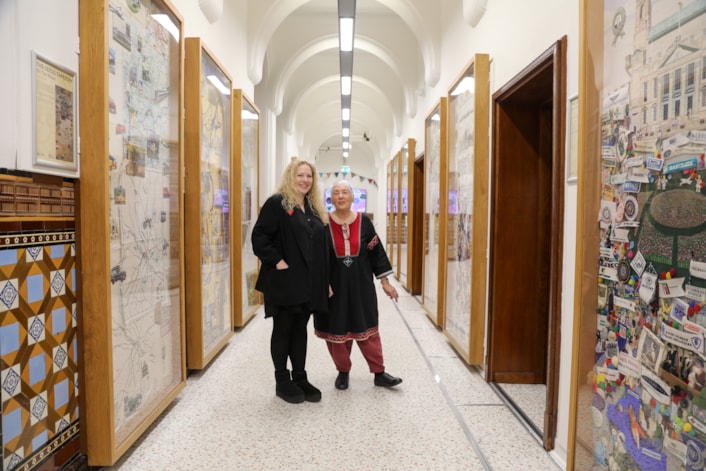 Leeds Tapestry - Kate Peace and Emma Hayton: Kate Peace (formerly Russell), led the creation of the original Leeds Tapestry which involved over 2,000 people and is made up of 1,500 individual embroideries.