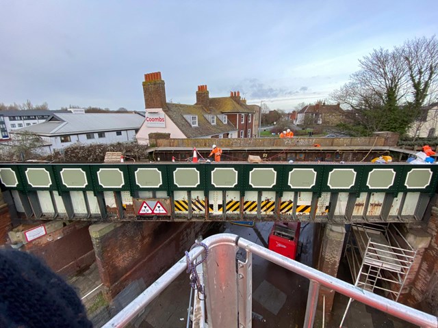 Landmark Canterbury railway bridge undergoes vital repairs...and gets a new lick of paint: Wincheap Rd Bridge Repairs