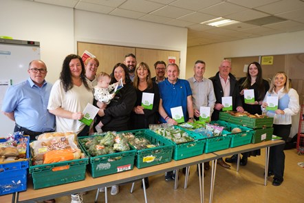 Cllrs Barton, Maitland and McMahon visit Shortlees community shop