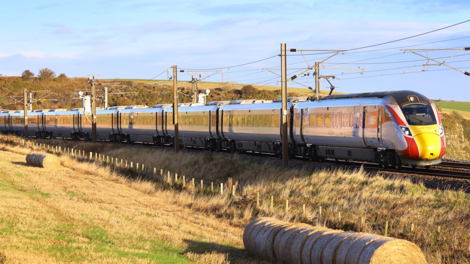 An LNER Azuma travels along the ECML in Autumn
