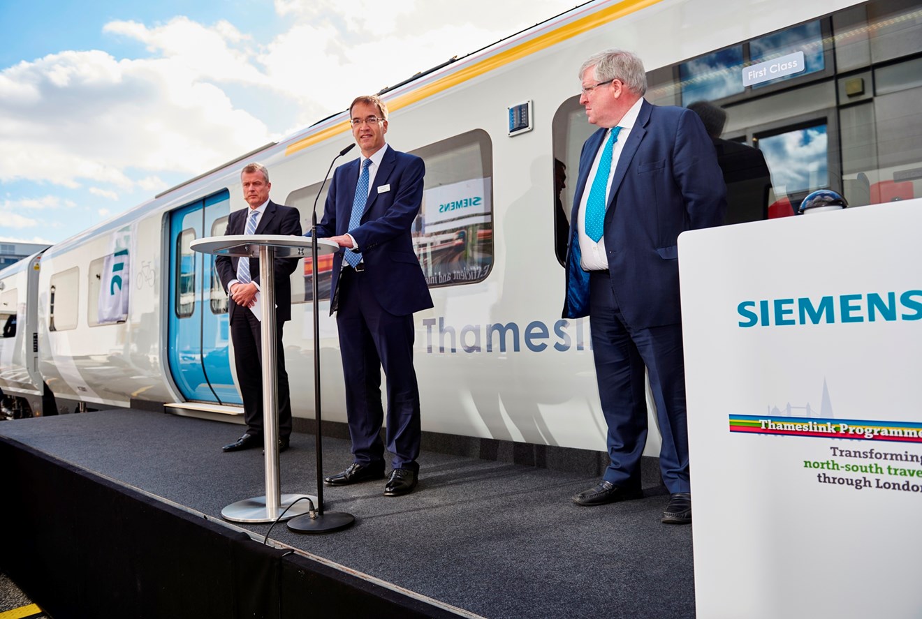 Secretary of State launches state-of-the-art train to be used on Thameslink route: thameslink_1.jpg