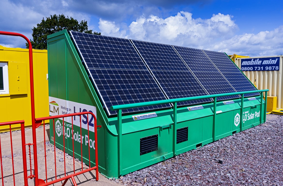 On Clean Air Day 2020, HS2 announces ambitious plans to raise the bar on air quality across the project: Solar (PV) cell unit supplying electricity and hot water to site accommodation September 2020