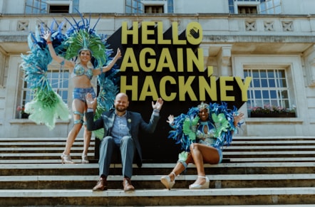 Hello Again, Hackney 7