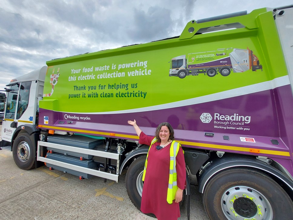 Councillor Adele Barnett-Ward, Lead Councillor for Neighbourhoods & Communities, with Reading's new electric refuse collection vehicle