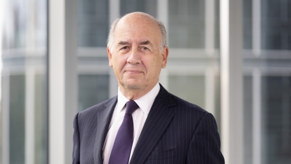 Serge Weinberg nommé Président du Conseil d’administration de l’Institut du Cerveau: bann-9