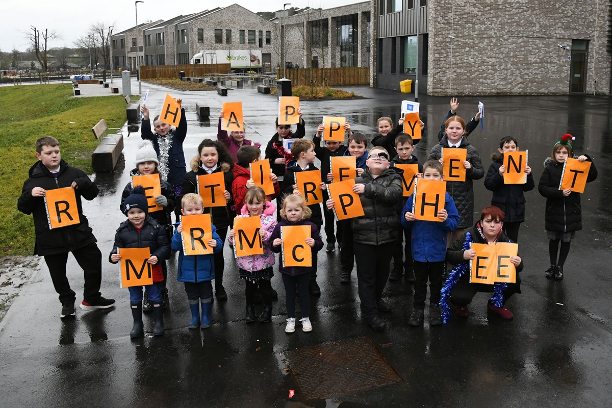 Children and young people from Cherry Trees, Lochnorris and Hillside with Mr McPhee well