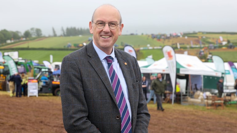 Welsh farmers to benefit from bureaucracy review