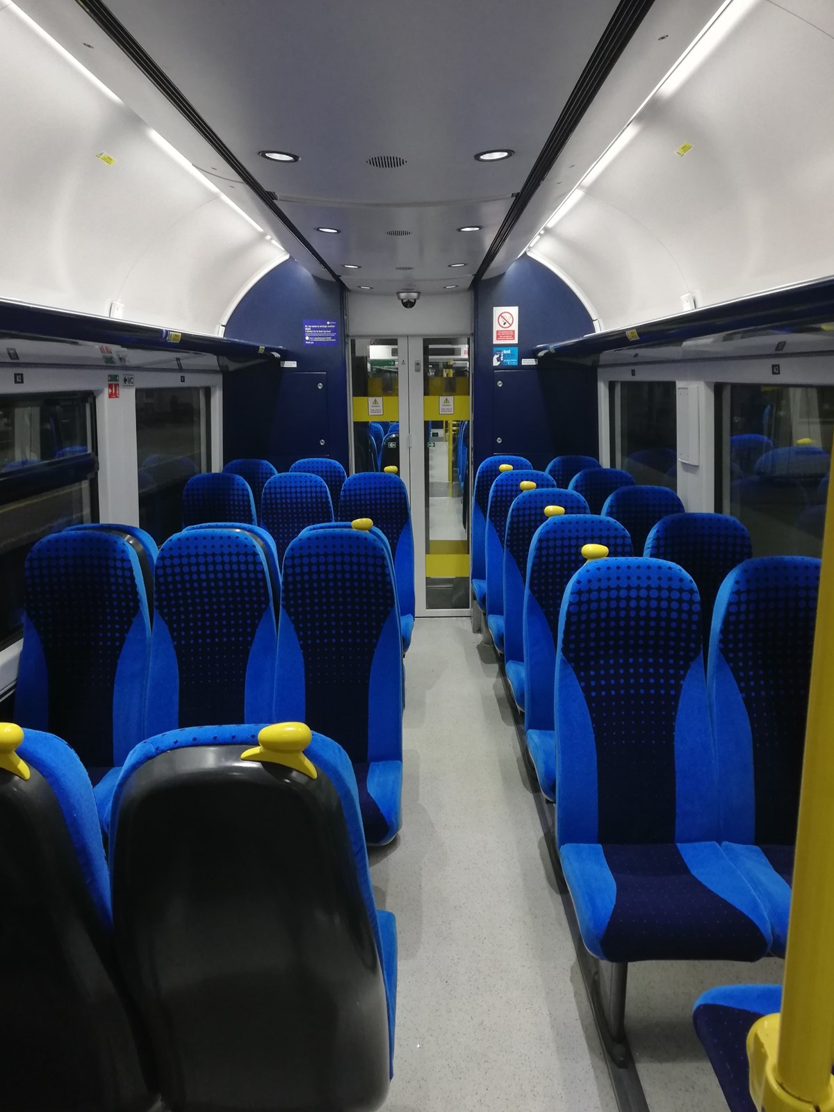 Class 333 internal 1