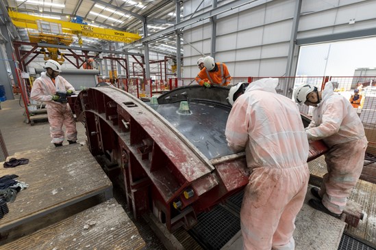 Ring section assembly at the Chilterns South Portal: Credit: HS2 Ltd