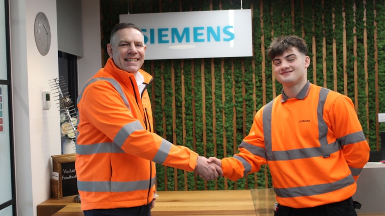 Apprentices gain experience shadowing leaders at Siemens Goole Rail Village
