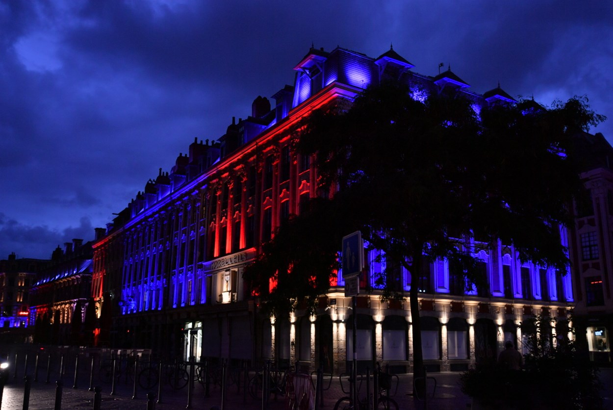 Lille tribute 2: Prominent locations in Lille are lit up in the colours of the United Kingdom's flag to mark the Queen's funeral.