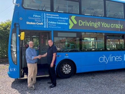 Bristol bus donation to Circular ArtSpace-6