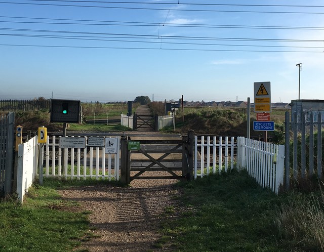 Lindsells level crossing