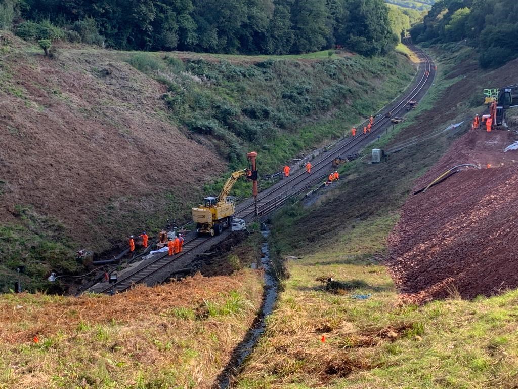 Wide shot of Honiton tunnel works (Axminster)