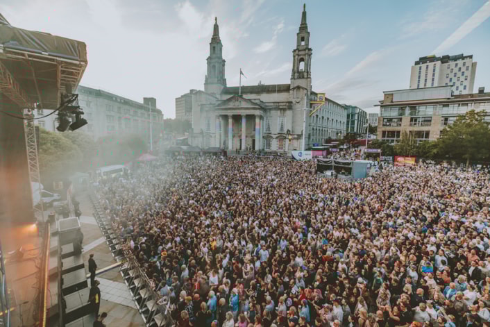 Millennium Square’s Summer Series 2025 kicks off with sold-out shows and spectacular performances: The Black Keys 25 @Danny Payne (138)