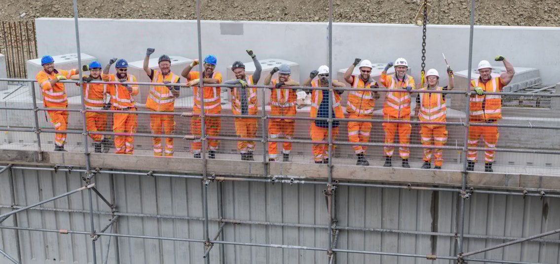 A62 30DBKD 09-06 PERS-009