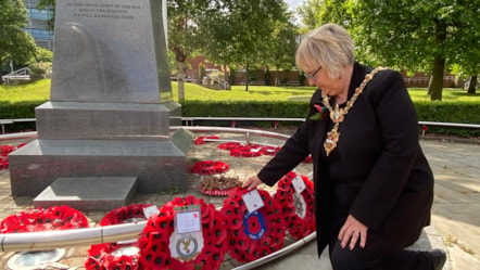 Mayor of Dudley, Councillor Hillary Bills, lays a wreath Landscape