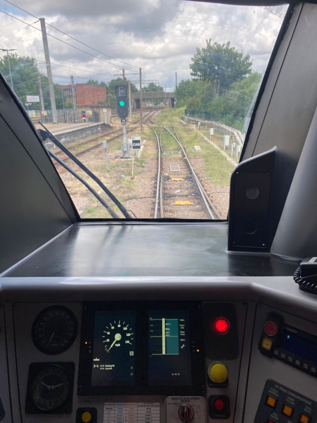 Grand Central Class 180 cab view 3: Grand Central Class 180 cab view 3