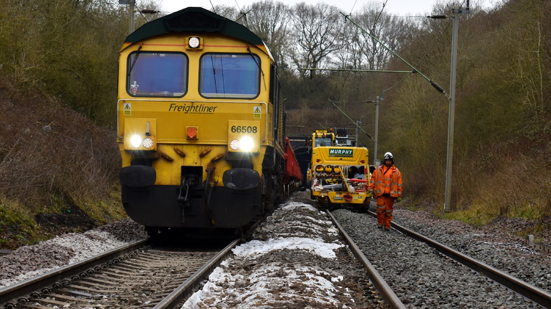 Engineering train at mouth of Crick tunnel drainage upgrade March 2021