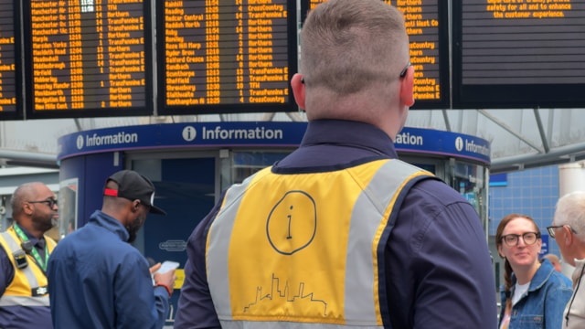 North West travel advice issued ahead of busy bank holiday weekend: Manchester Piccadilly station staff (1)