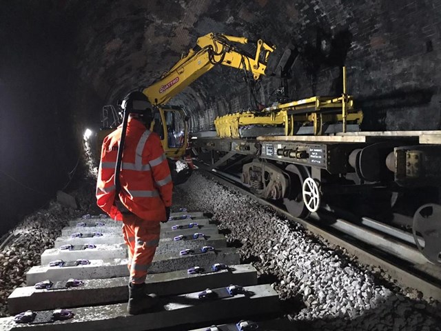 UpHolland tunnel tack renewal work