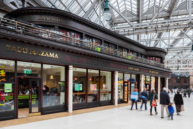 Glasgow Central - Taco Mazama, Bonapartes, Cards Galore, The Body Shop