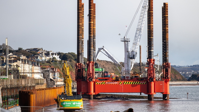 Wavewalker at Dawlish sea wall Feb 2021