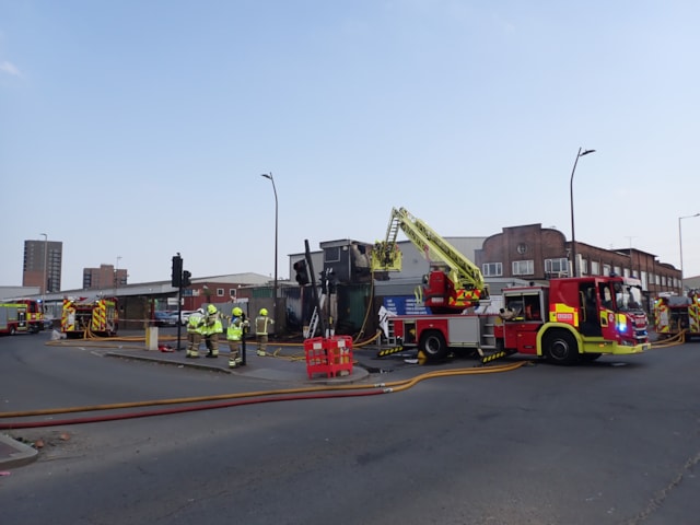 River Road Barking fire 1