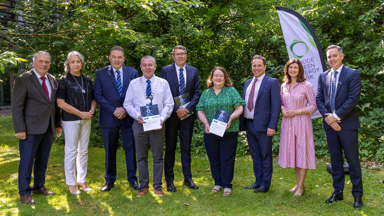 Offaly in the Irish Midlands ready to rival Europe’s key cities as green data centre hub: Representatives from Offaly County Council, Siemens, Rhode Green Energy Park and North Offaly Development Fund