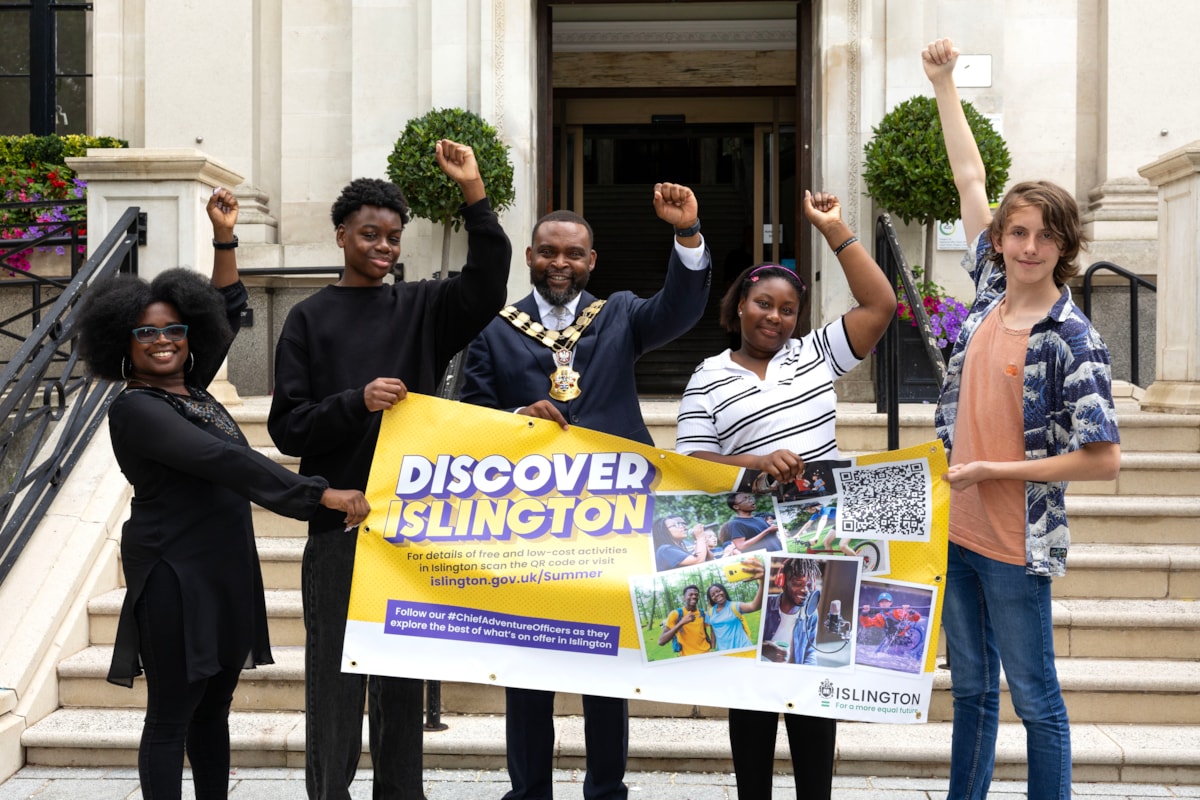 The Mayor of Islington, centre, welcomed the Chief Discovery Officers, from left, Sidra, Cruz, Teayanna and Tam