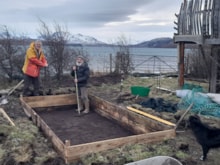 Duncan Donald and Nic Butler of Wester Ross Fisheries Trust making a seagrass pond in January 2025: Duncan Donald and Nic Butler of Wester Ross Fisheries Trust making a seagrass pond in January 2025