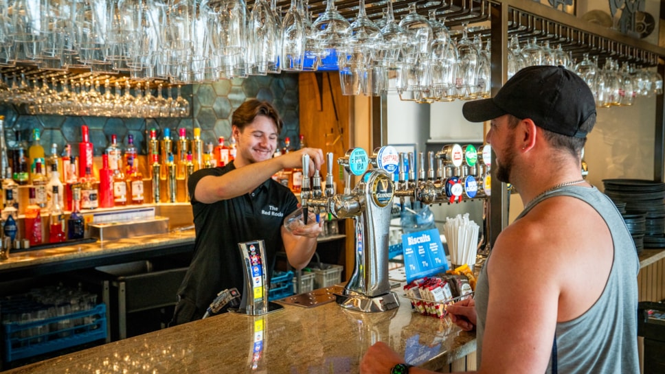 HERO 1-JDW-Ordering Pint