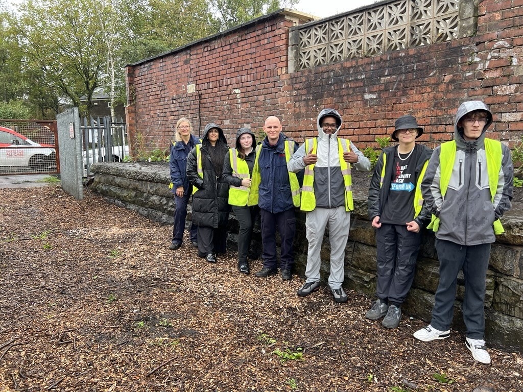 Deepdale - Volunteers