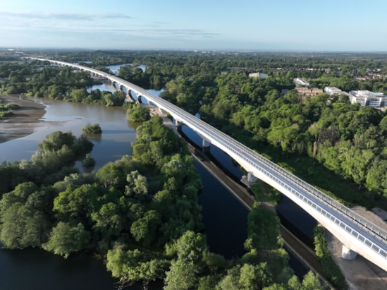 Aerial view of Colne Valley viaduct (June 2025) 00001