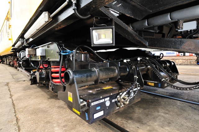 The track analysing equipment underneath UTU 1