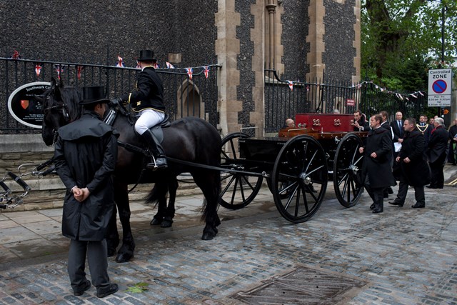 FUNERAL OF ‘UNKNOWN PARISHIONER’ HELD AT SOUTHWARK CATHEDRAL: Southwark cathedral burial service