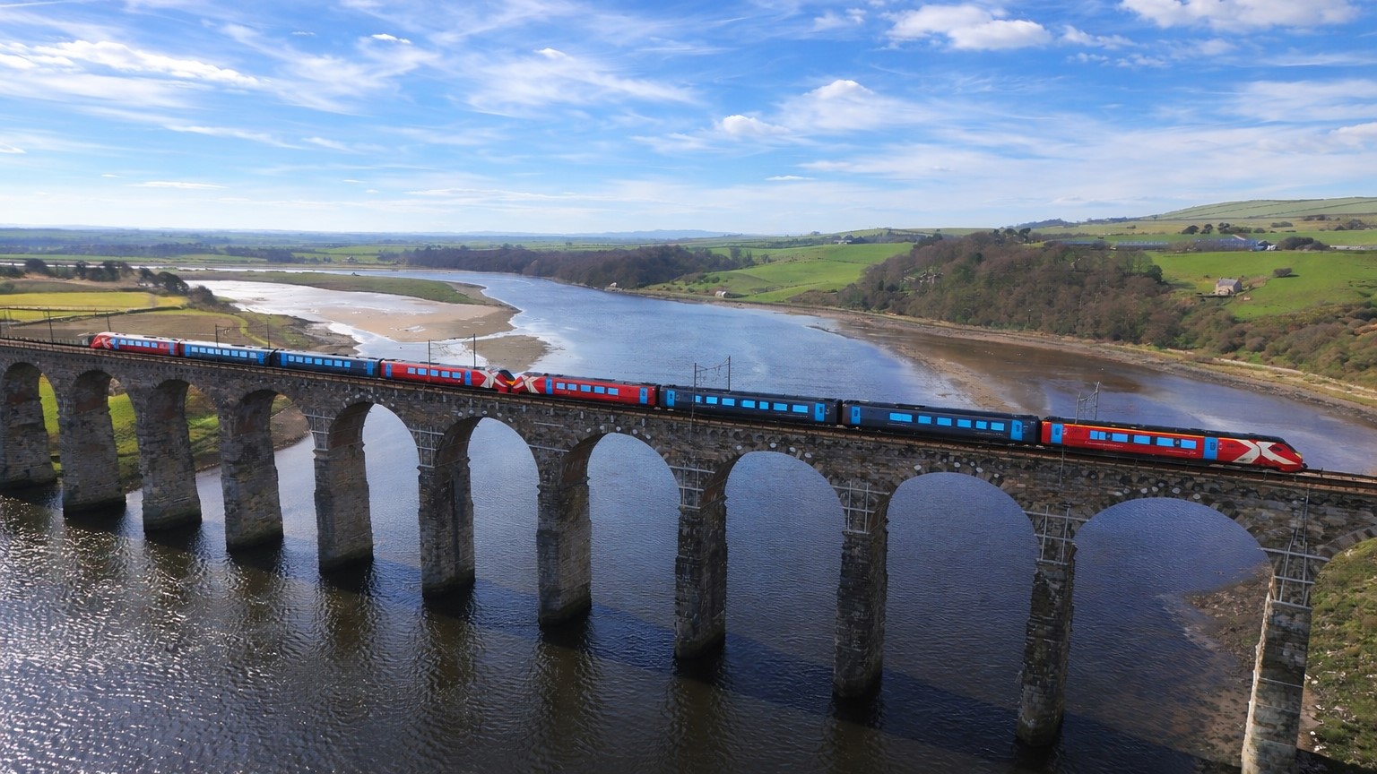 Refurbished Voyager double set on the Royal Border Bridge - credit Rob Hinds