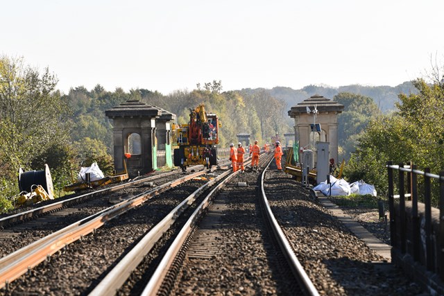 Brighton Mainline Upgrade Ouse Valley Oct 10  (5)