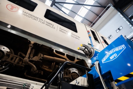 Holyhead Wheel Lathe opening-9