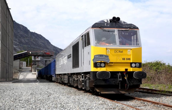 HS2 aggregate train being loaded at Penmaenmawr quarry May 2025