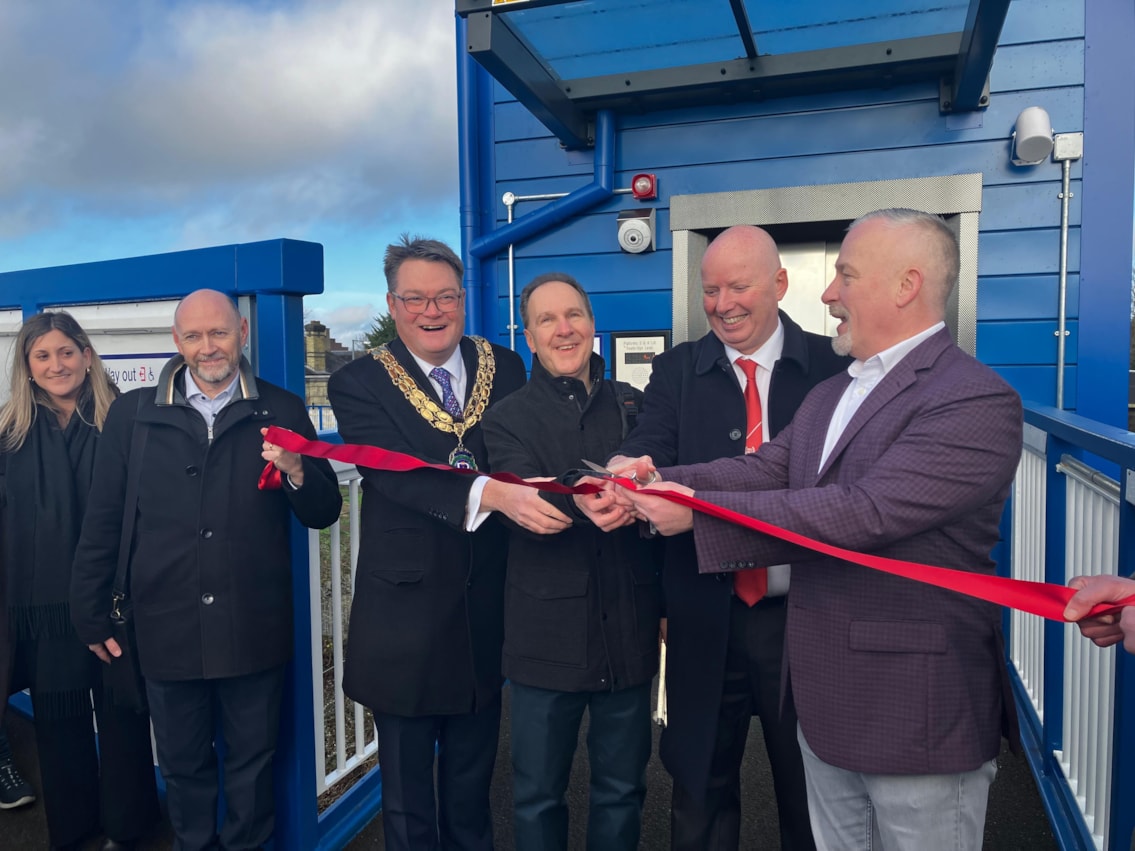 Biggleswade AFA ribbon-cutting