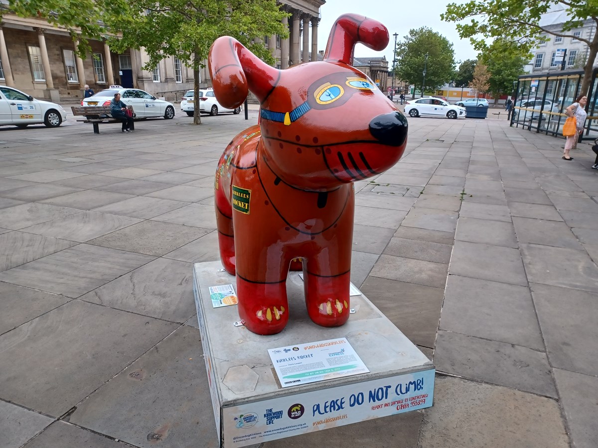 Kirklees Rocket - TPE's Snowdog Sculpture outside Huddersfield Station