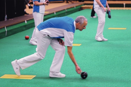 Lakeside Coastal Village Bowls