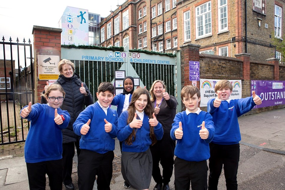 Photographed are Cllr Rowena Champion (back row; far left) and Juliet Benis, headteacher at Ambler Primary School (back row; far right)