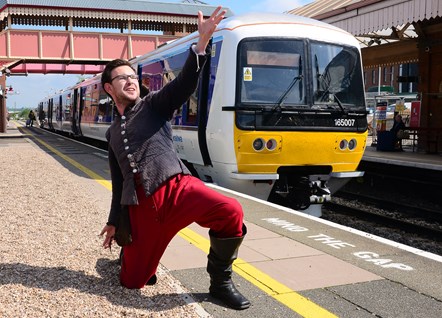 Shakespeare Aloud actor, James Anderson, performs for guests at the official launch of the new increased services between Stratford-upon-Avon and London.