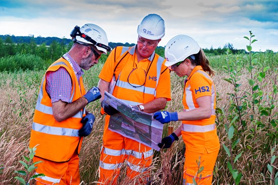 HS2 backs new Ecological Clerk of Works accreditation pilot: HS2 ecologists on site in Warwickshire 