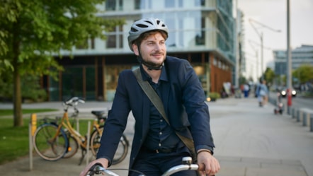 man-bike-city