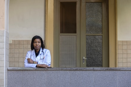 01 FVF Mozambique Doctora Elsa Jordao Zitha