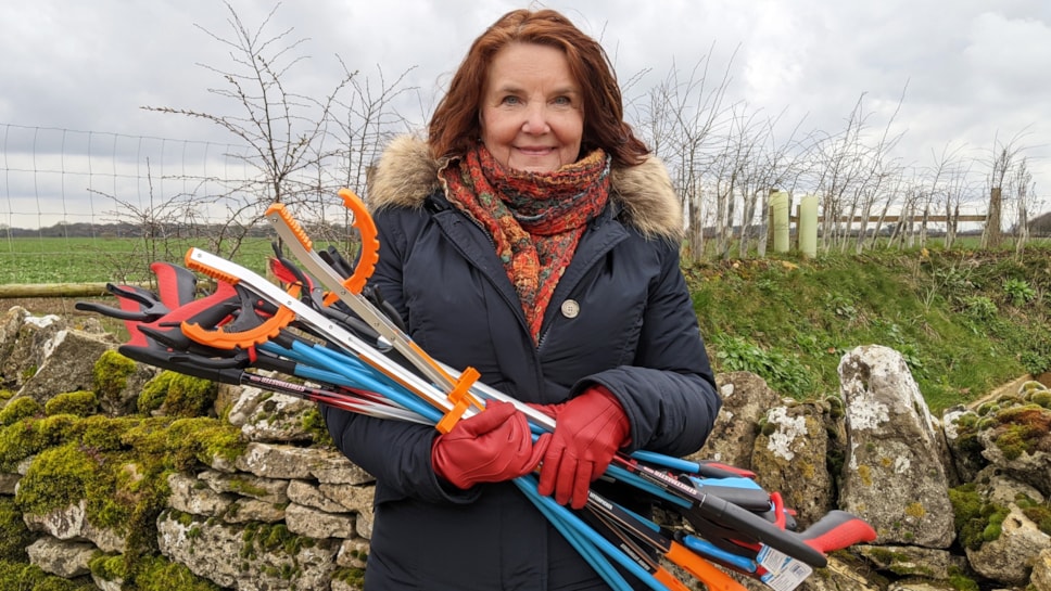 Cllr Lidia Acriszewska - Great British Spring Clean