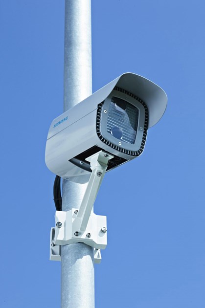 Siemens wins UK’s largest deployment of SafeZone: siemens-safezone-anpr-camera-full.jpg